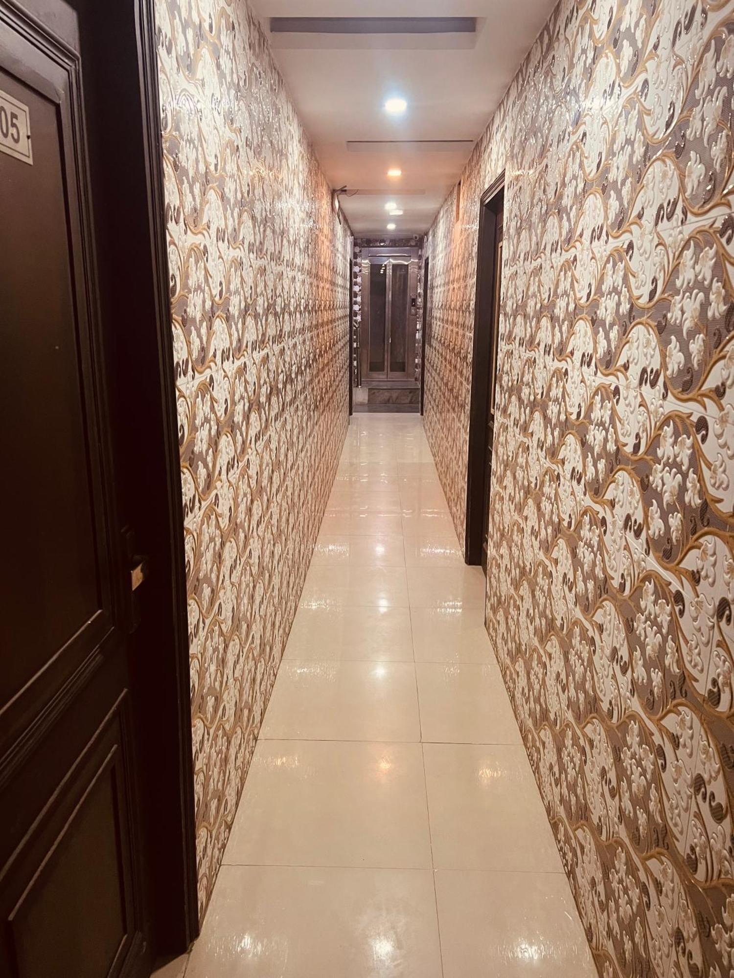 Hotel ニューデリー エクステリア 写真